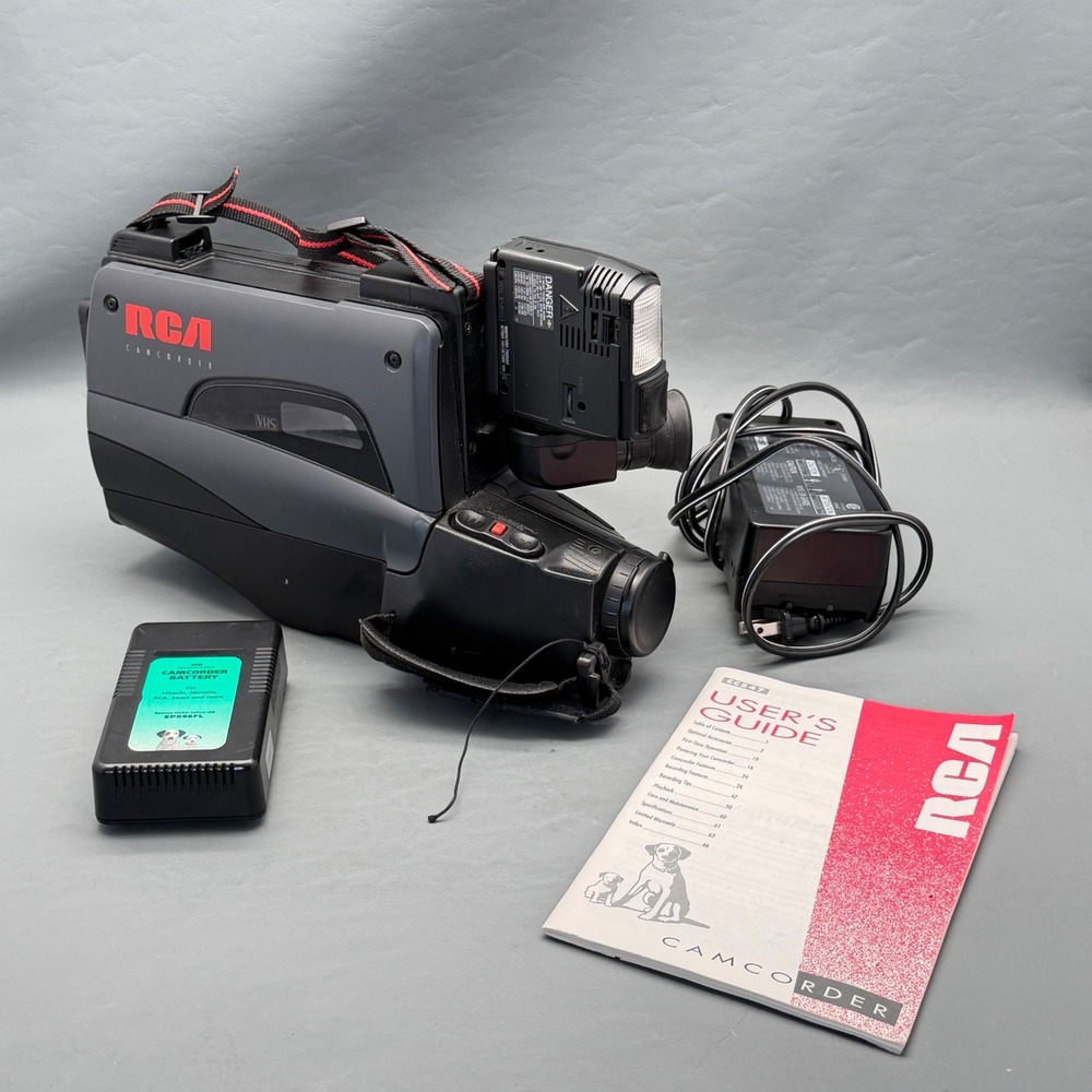 RCA CC547 VHS Camcorder Movie Camera 24x Zoom Bundle Charger Manual FOR PARTS